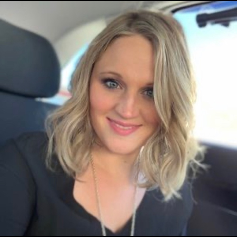 Meet your posher, Marissa